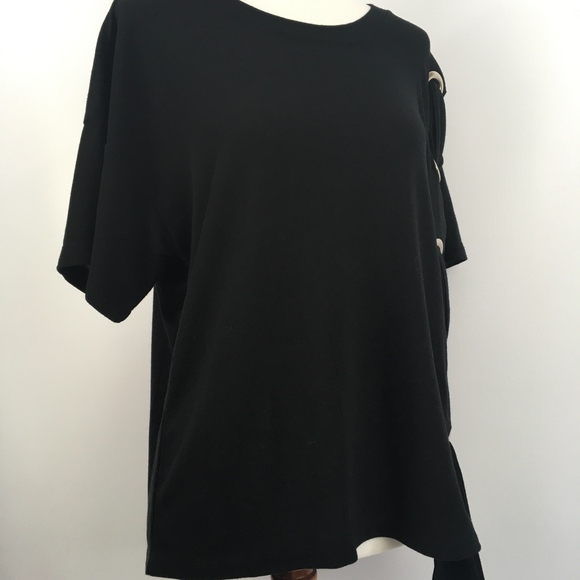 Harlowe & Graham Women's Top Grommet Dolman Tee - Picture 6 of 8